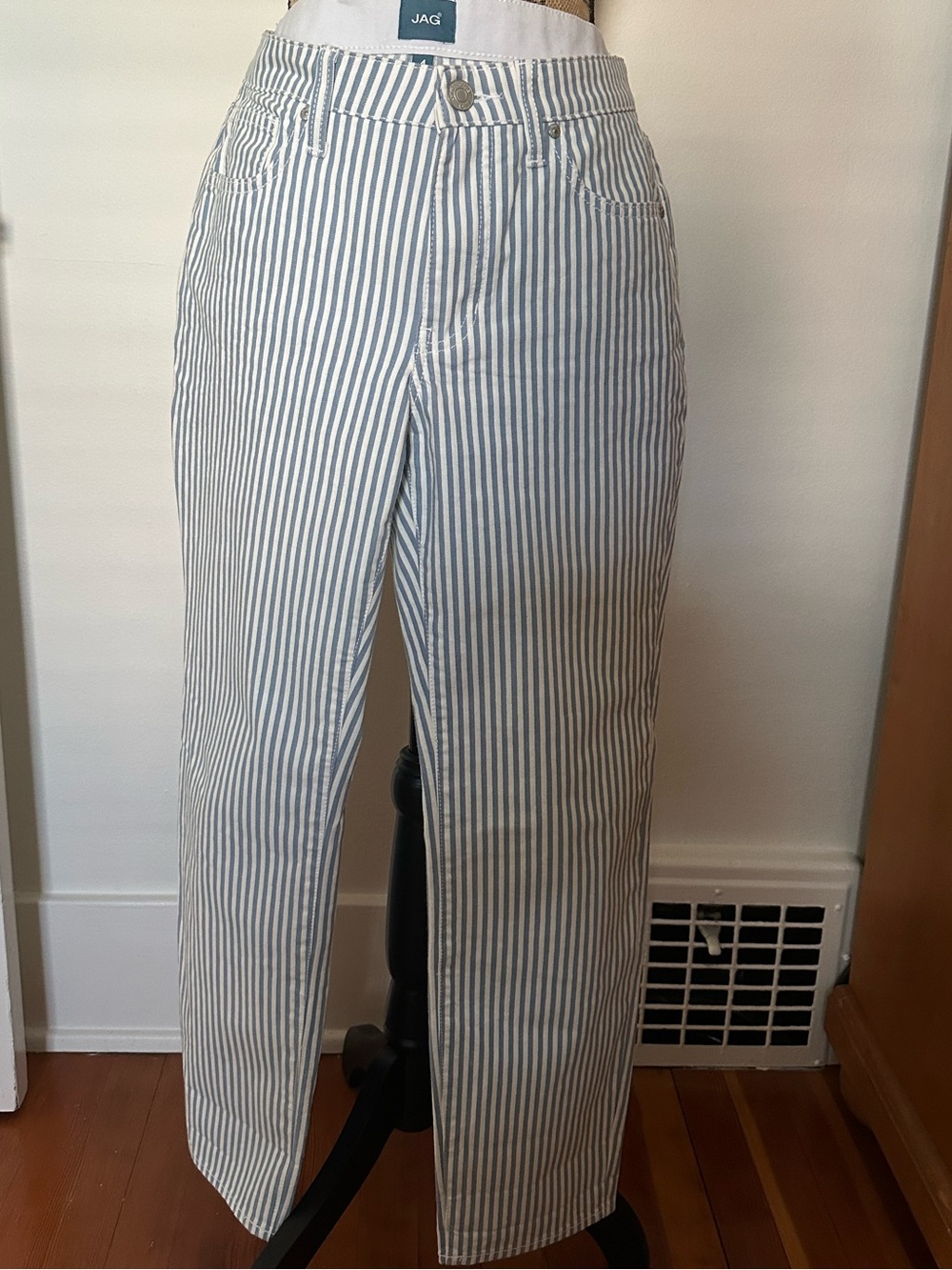 NWOT Jag Jeans Vertical Stripe High-Rise Pants in Blue & White